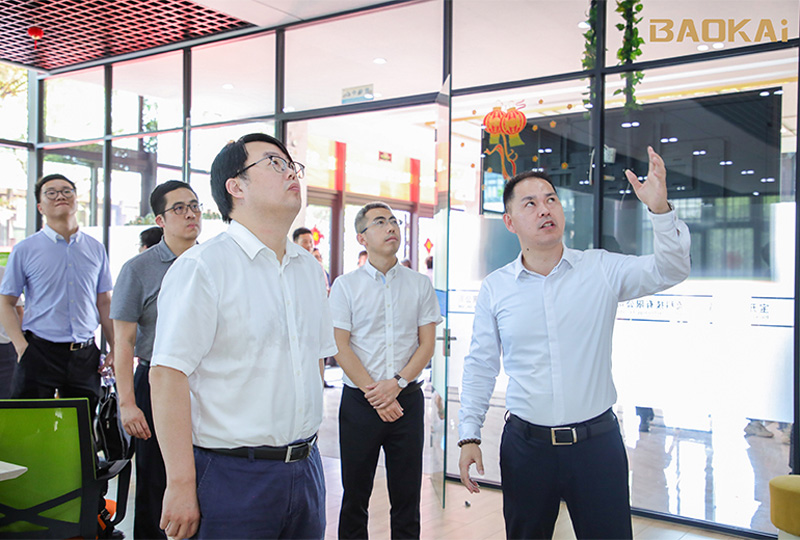 新聞 | 熱烈慶?！氨本┼]電大學(xué)&寶開智能”聯(lián)合實(shí)驗(yàn)室、寶開研究院正式成立！