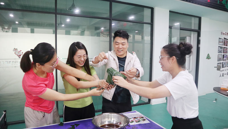 品粽香滋味，繪多彩生活 | 寶開舉辦“包粽子 · 繪彩蛋 · 迎端午”主題活動