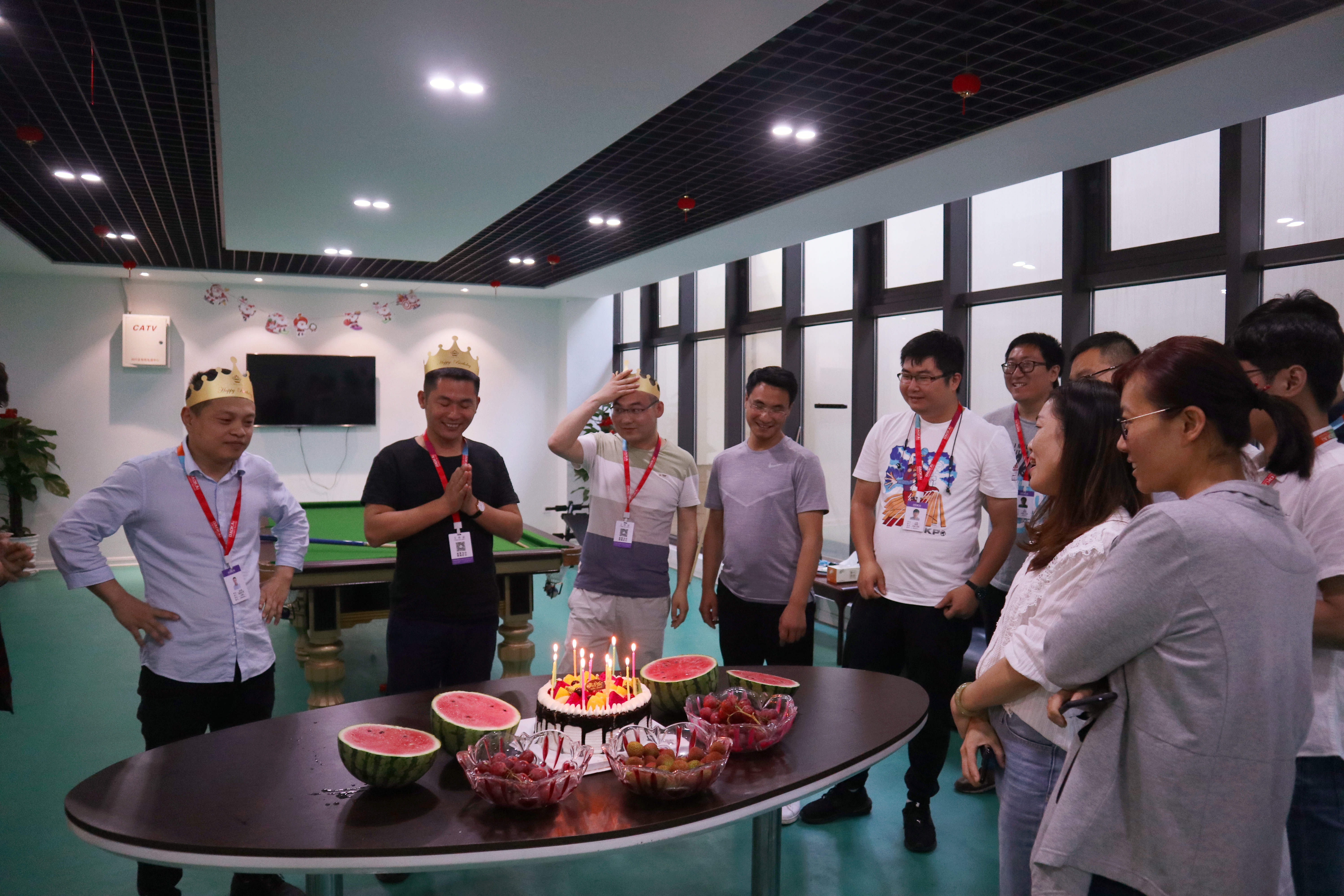 員工集體生日會 | 繽紛五月，把美好的祝福送給你