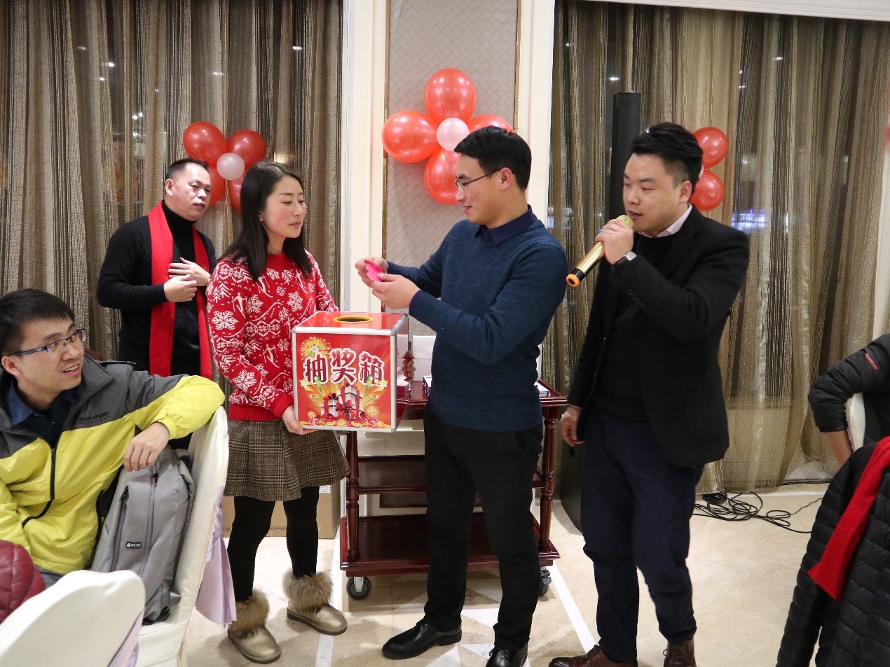 新聞 | “不忘初心創(chuàng)輝煌，牢記使命迎挑戰(zhàn)”寶開年會系列活動報道